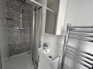 Photo 19- click for photo gallery